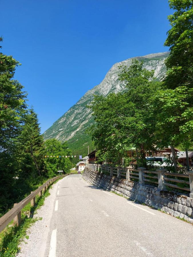 Hotel Gostisce Andrejc Soča Exterior foto